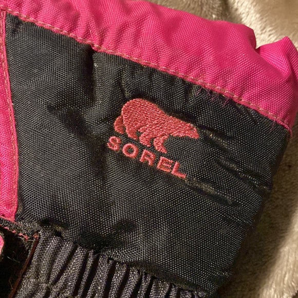 Sorel Flurry Boots - Picture 2 of 5